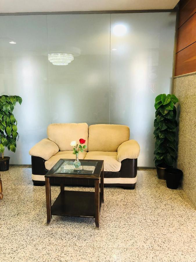 Zodiac Hotel Apartments Fahaheel Κουβέιτ Εξωτερικό φωτογραφία