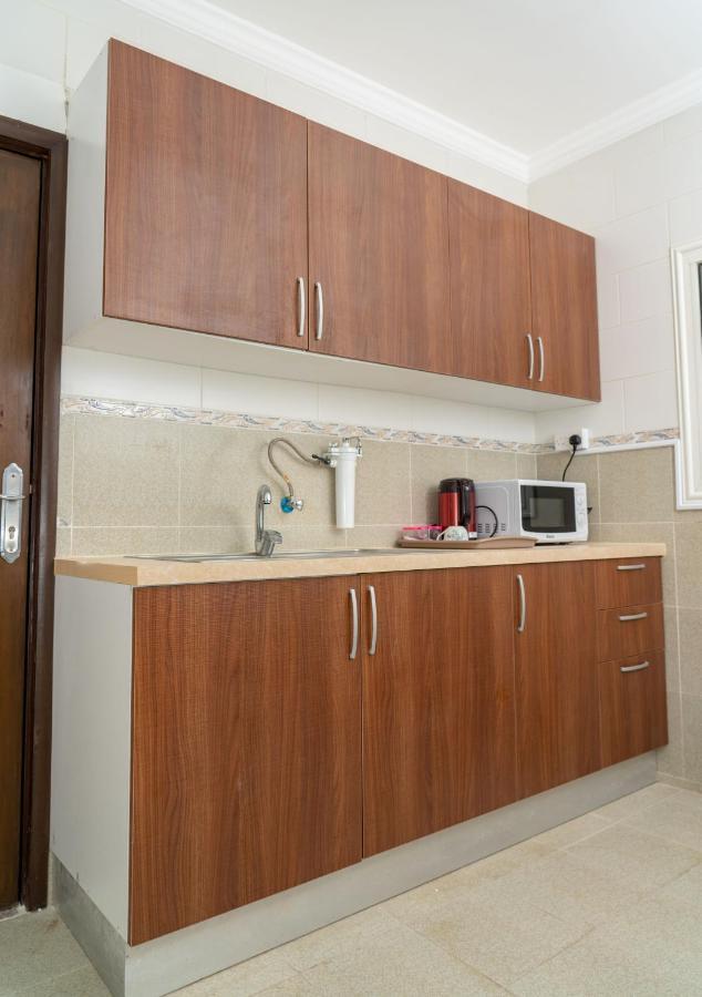 Zodiac Hotel Apartments Fahaheel Κουβέιτ Εξωτερικό φωτογραφία