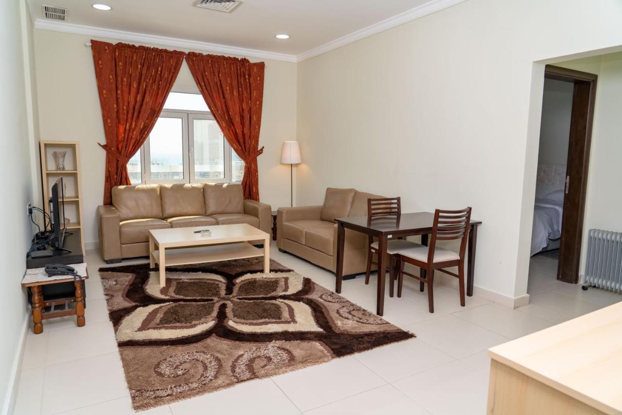 Zodiac Hotel Apartments Fahaheel Κουβέιτ Εξωτερικό φωτογραφία